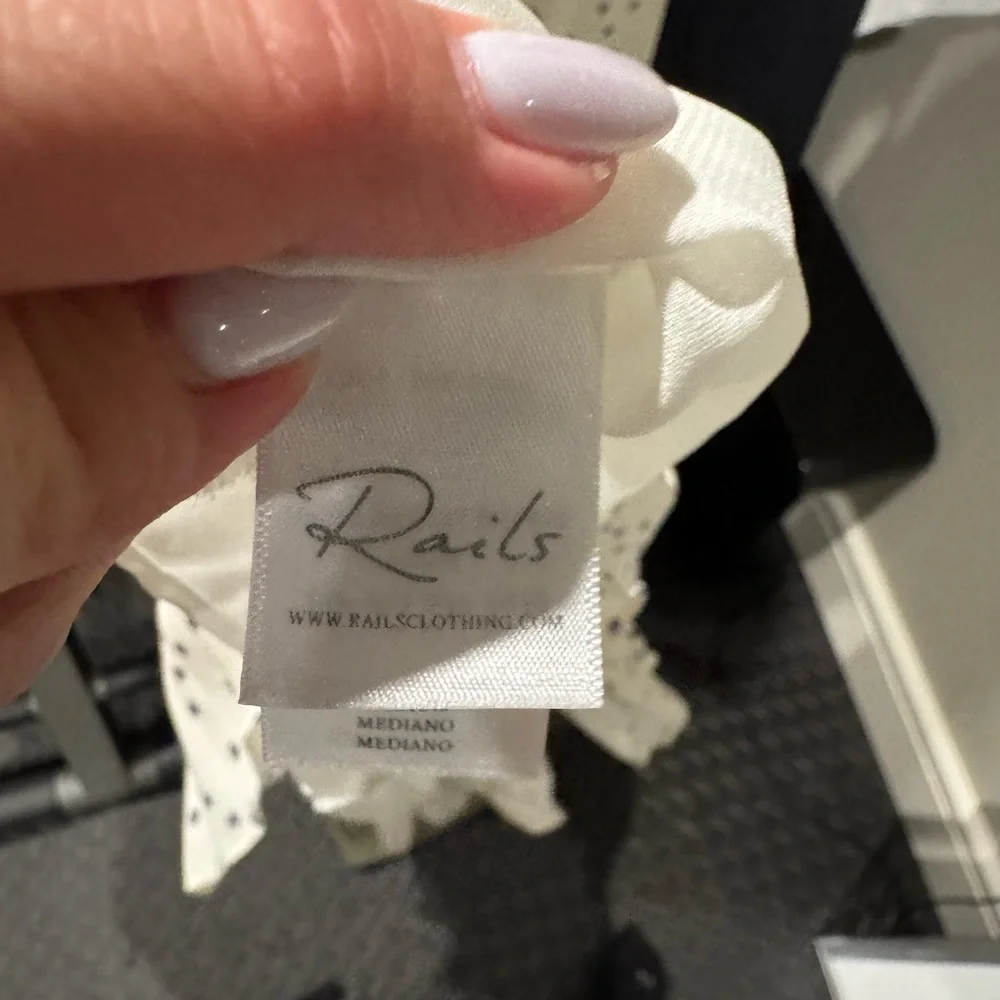 Rails Frida ivory dress with Polka Dots size medium. Like new. Used once - Picture 6 of 9